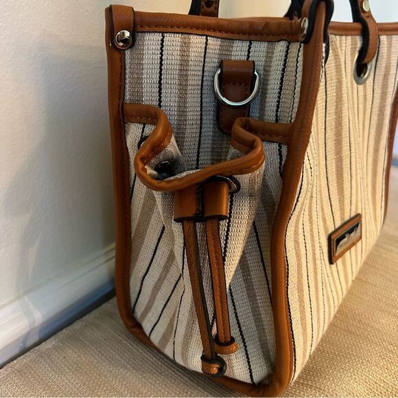 Simply Noelle Handbag leather & teak, brown, cream, black, & tan EUC! - Picture 10 of 16